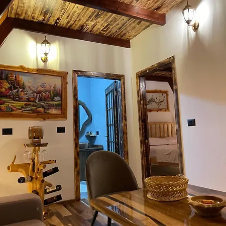 Bujtina Fati Art Bed & Breakfast