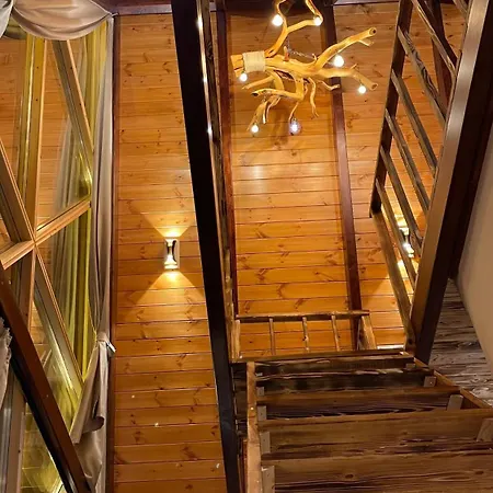 Bujtina Fati Art Bed & Breakfast *