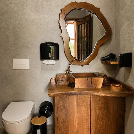 Bujtina Fati Art Bed & Breakfast