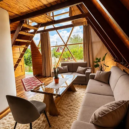 Bujtina Fati Art Bed & Breakfast