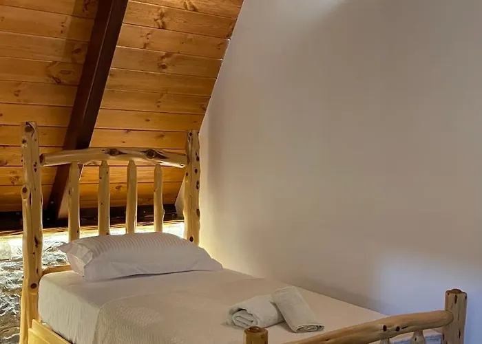 Bed and breakfast Bujtina Fati Art